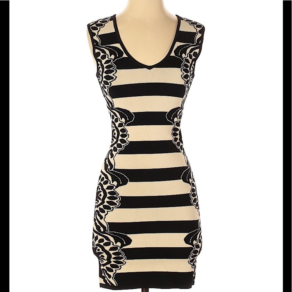 Jealous Tomato fitted black and white sleeveless